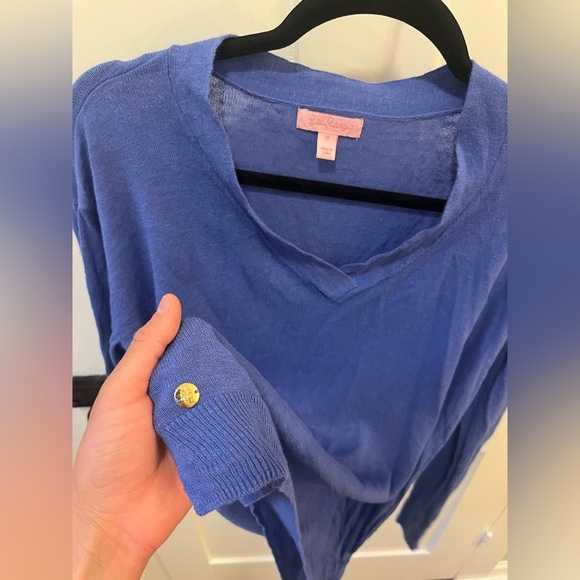 Lilly Pulitzer Blaine Tunic Sweater in Bekon Blue Linen / Cotton Blend Medium - Picture 4 of 9